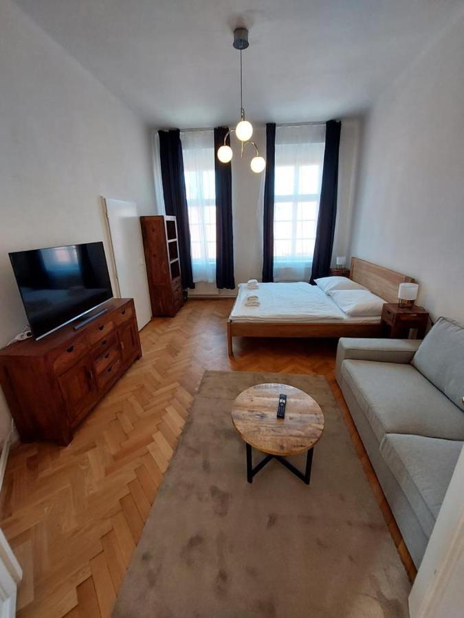 Zelezna - Old Town View Residence Praag Buitenkant foto