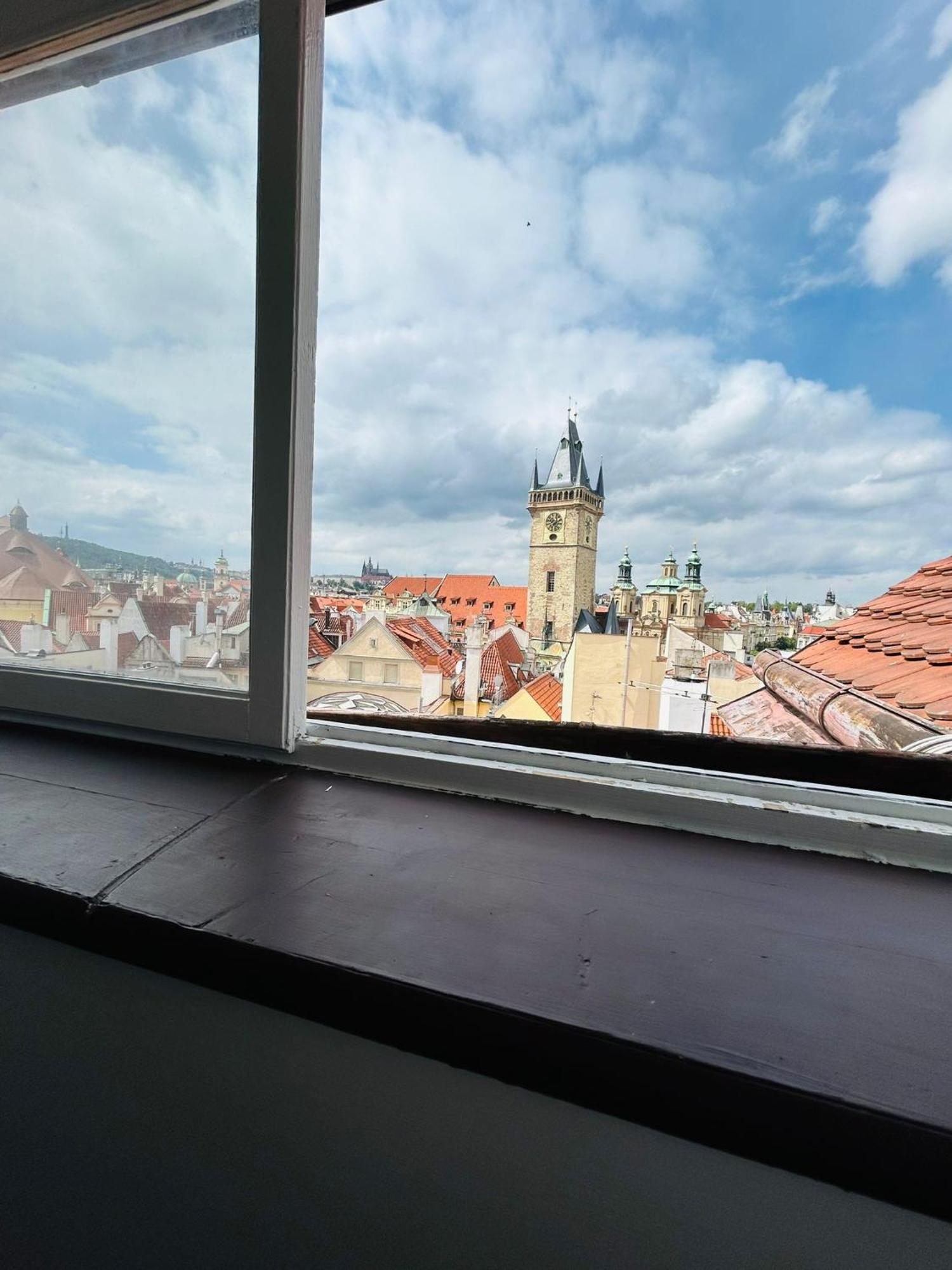 Zelezna - Old Town View Residence Praag Buitenkant foto
